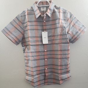 Short sleeve shirt